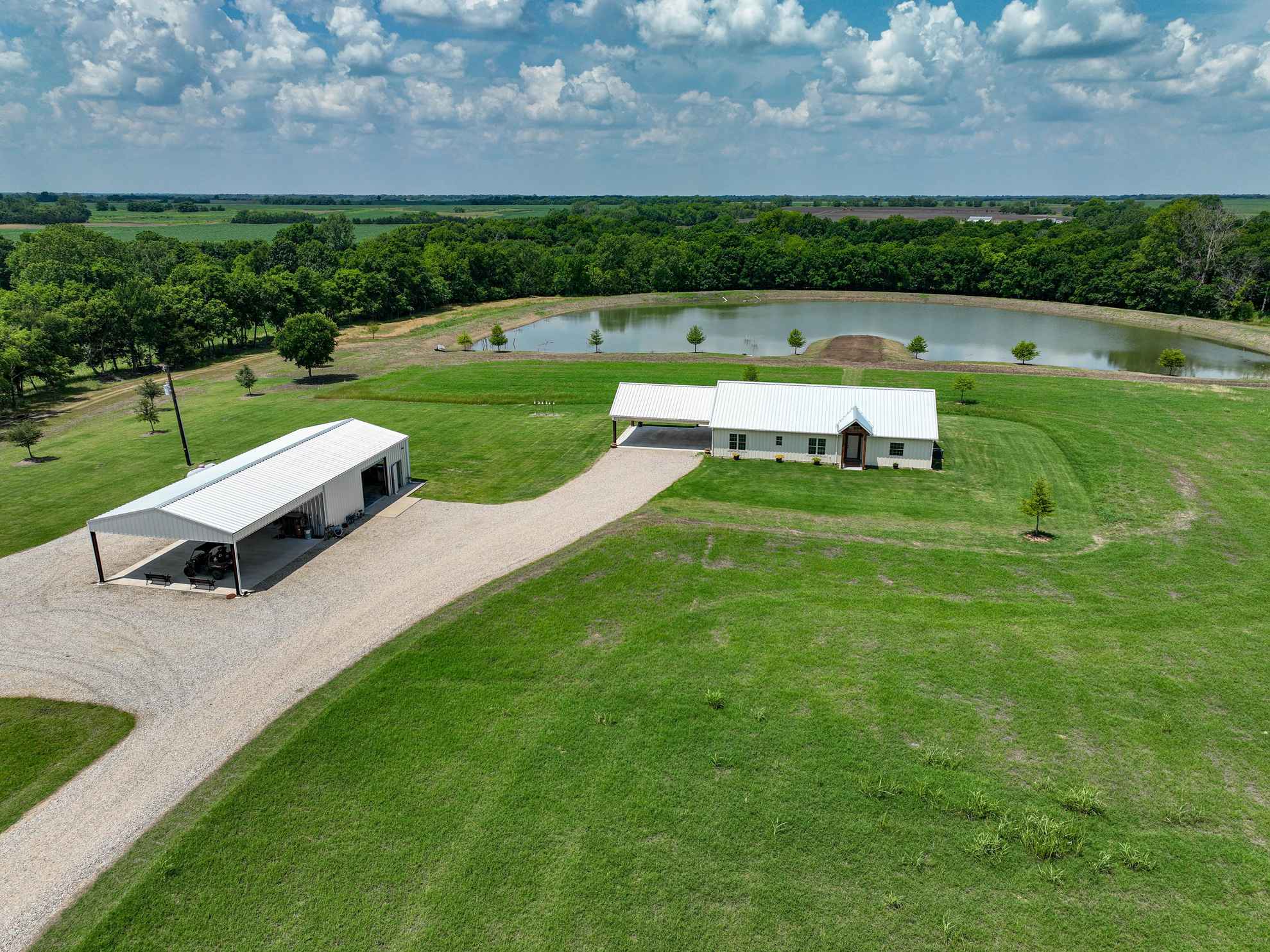 Immaculately Kept 64 Acre Retreat Lamar Co, TX Century 21 Harvey